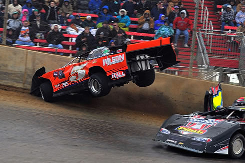 Chris_Wilson_Dirt_Track_World_Cup_2009_Dirt_Late_Model_Crash_Lawrenceburg_Speedway_RaceNewsNetwork_com2.jpg